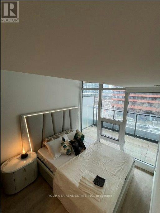 3 Concord Cityplace Way, Toronto, ON, M5V 0X4 - 4