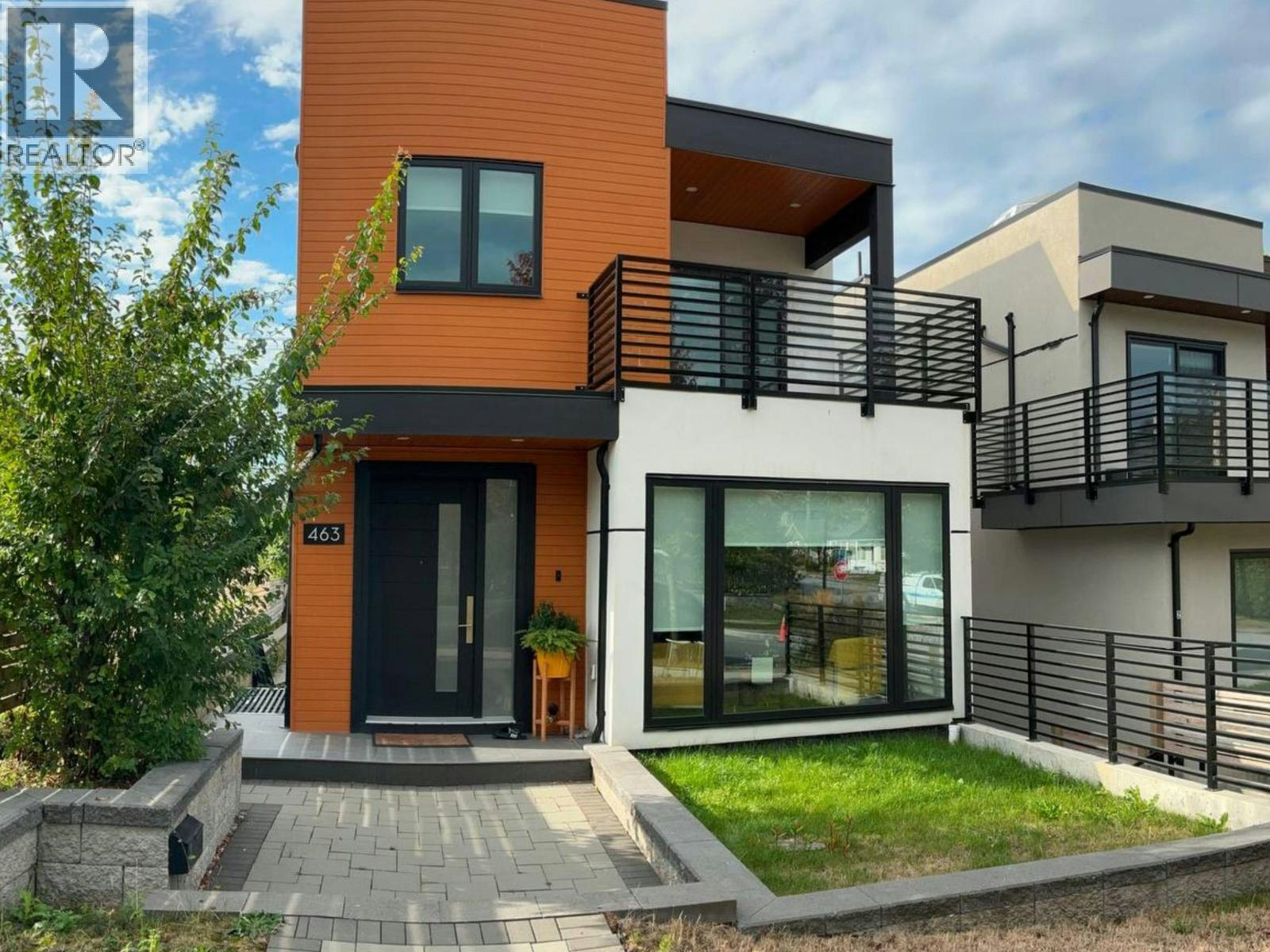 Lower Floor-463 W 14th Street, North Vancouver, BC, V7M 2Y1