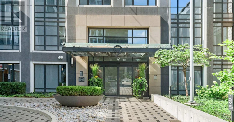 2326-9 Mabelle Avenue, Toronto, ON, M9A 0E1 - 3