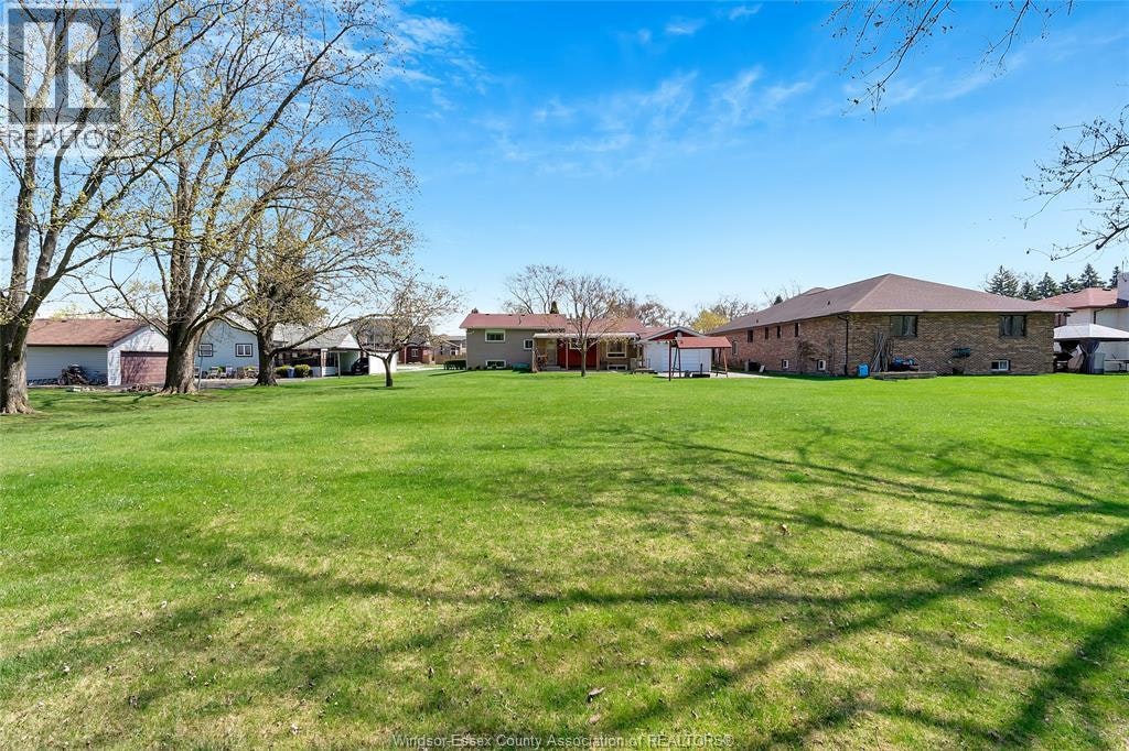 1689 Shawnee, Tecumseh, ON, N8N 1S4 - 29