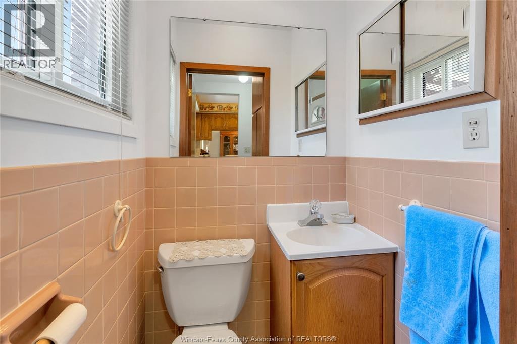 1689 Shawnee, Tecumseh, ON, N8N 1S4 - 18