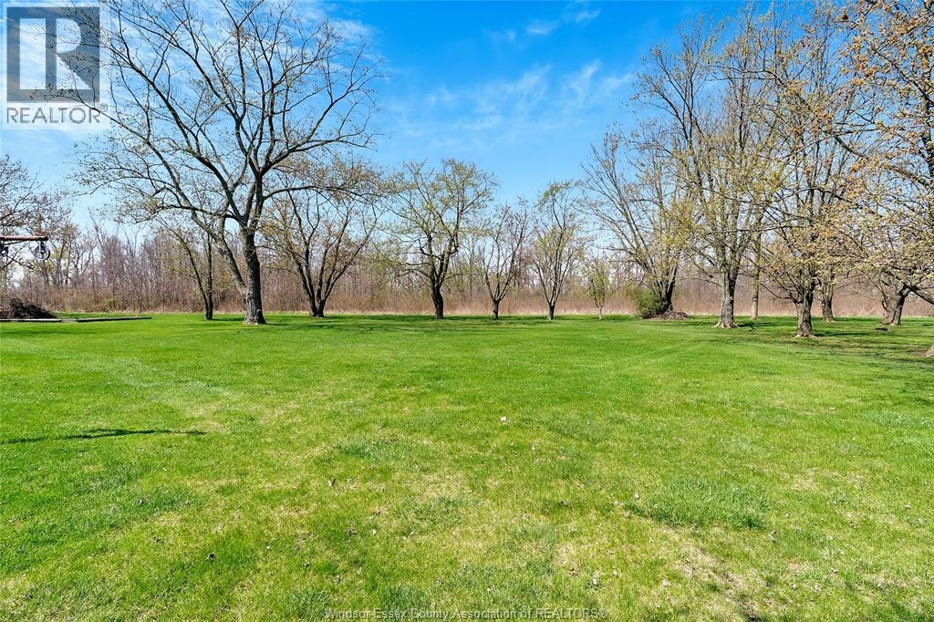 1689 Shawnee, Tecumseh, ON, N8N 1S4 - 28