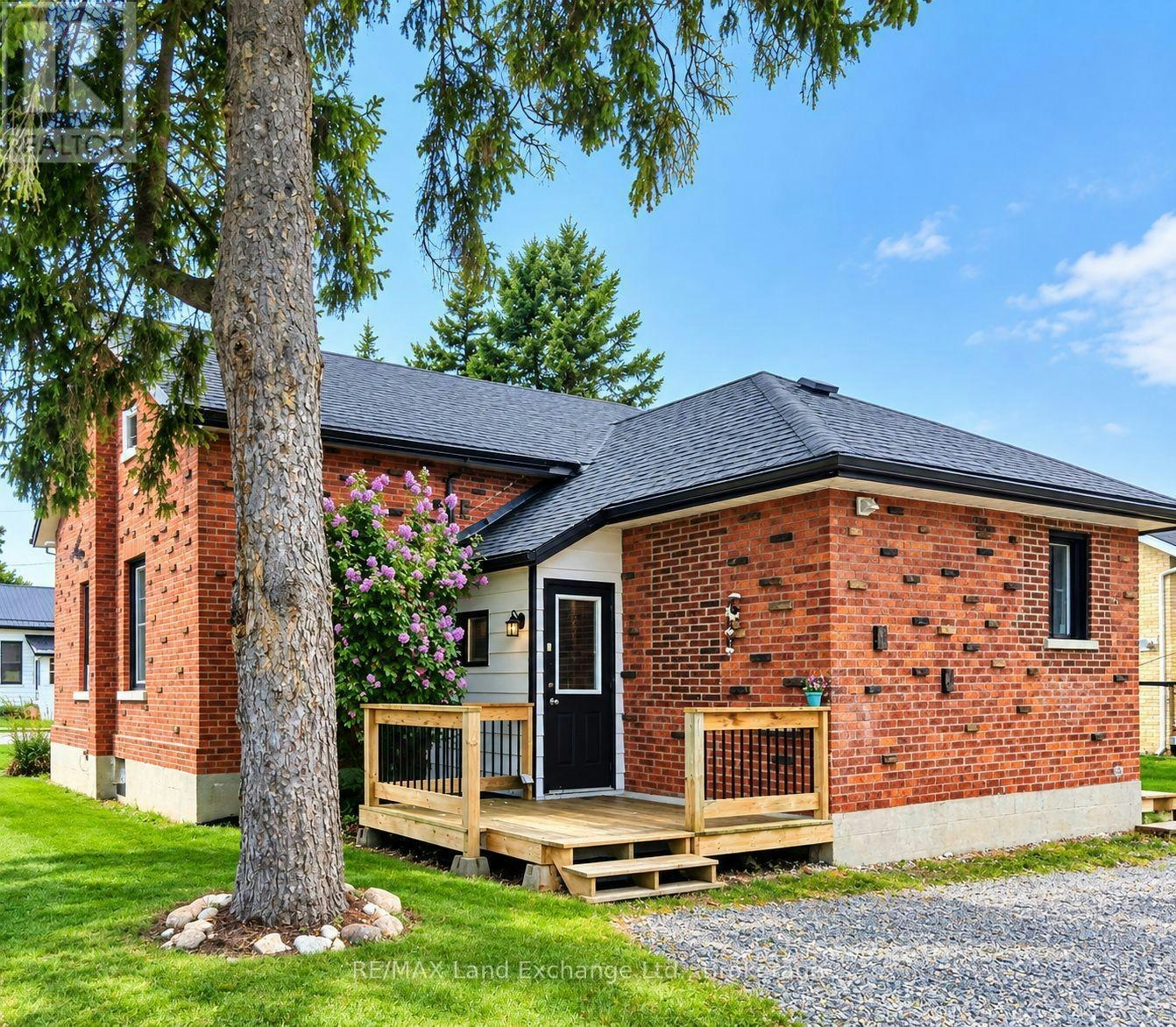 10 Mary Street, Brockton, ON, N0G 2V0