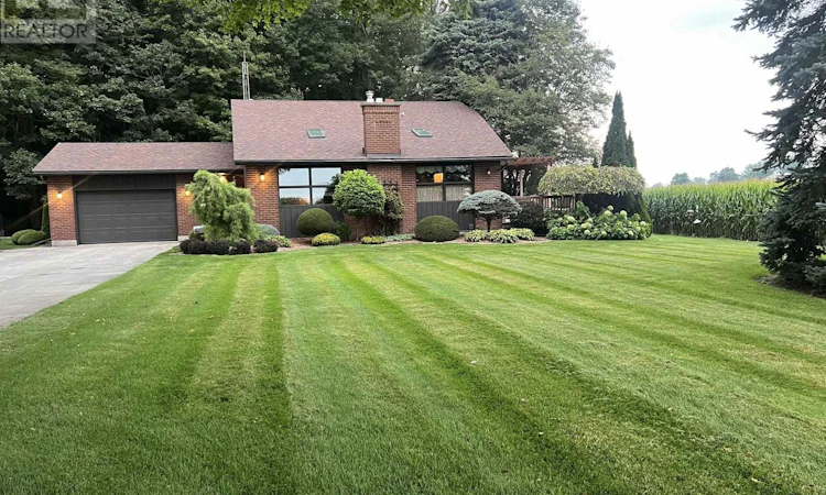 924951 Cassel Side Road