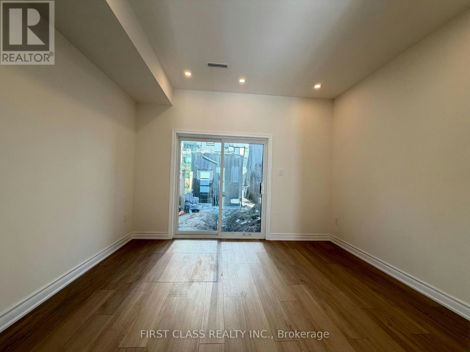 201-356 Huron Street, Toronto, ON, M5S 2G3 - 7