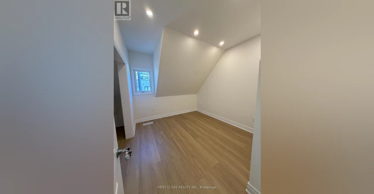 201-356 Huron Street, Toronto, ON, M5S 2G3 - 12
