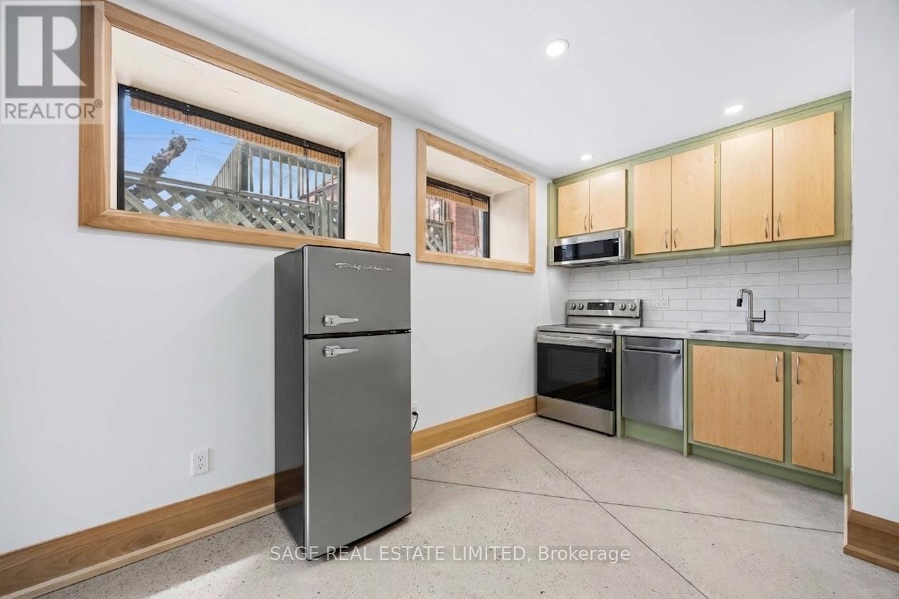 LOWER-67 Shannon Street, Toronto, ON, M6J 2E6 - 7