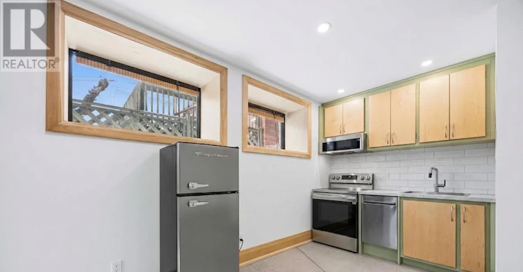 LOWER-67 Shannon Street, Toronto, ON, M6J 2E6 - 7