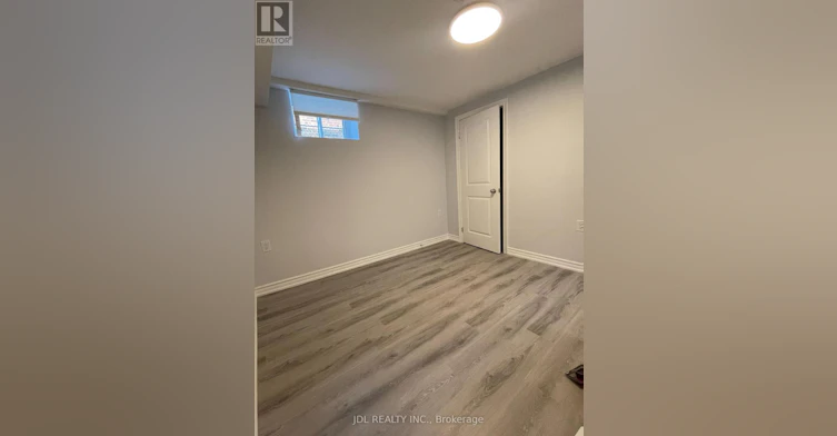 29 Summerglade Drive, Toronto, ON, M1S 1W8 - 7