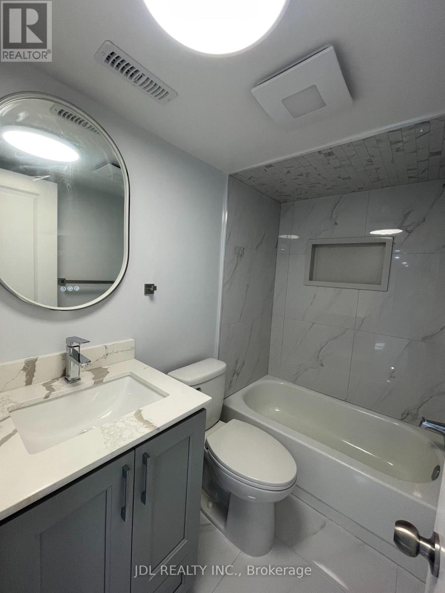 29 Summerglade Drive, Toronto, ON, M1S 1W8 - 12