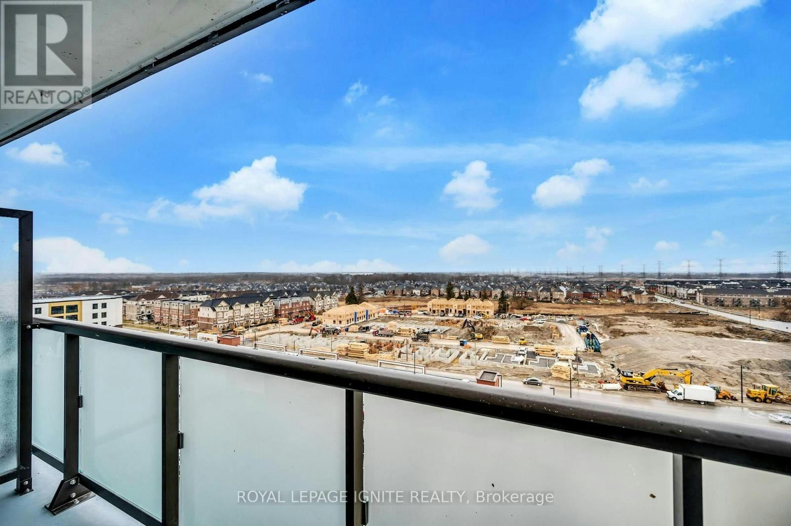 905-2550 Simcoe Street N, Oshawa, ON, L1L 0R5 - 12