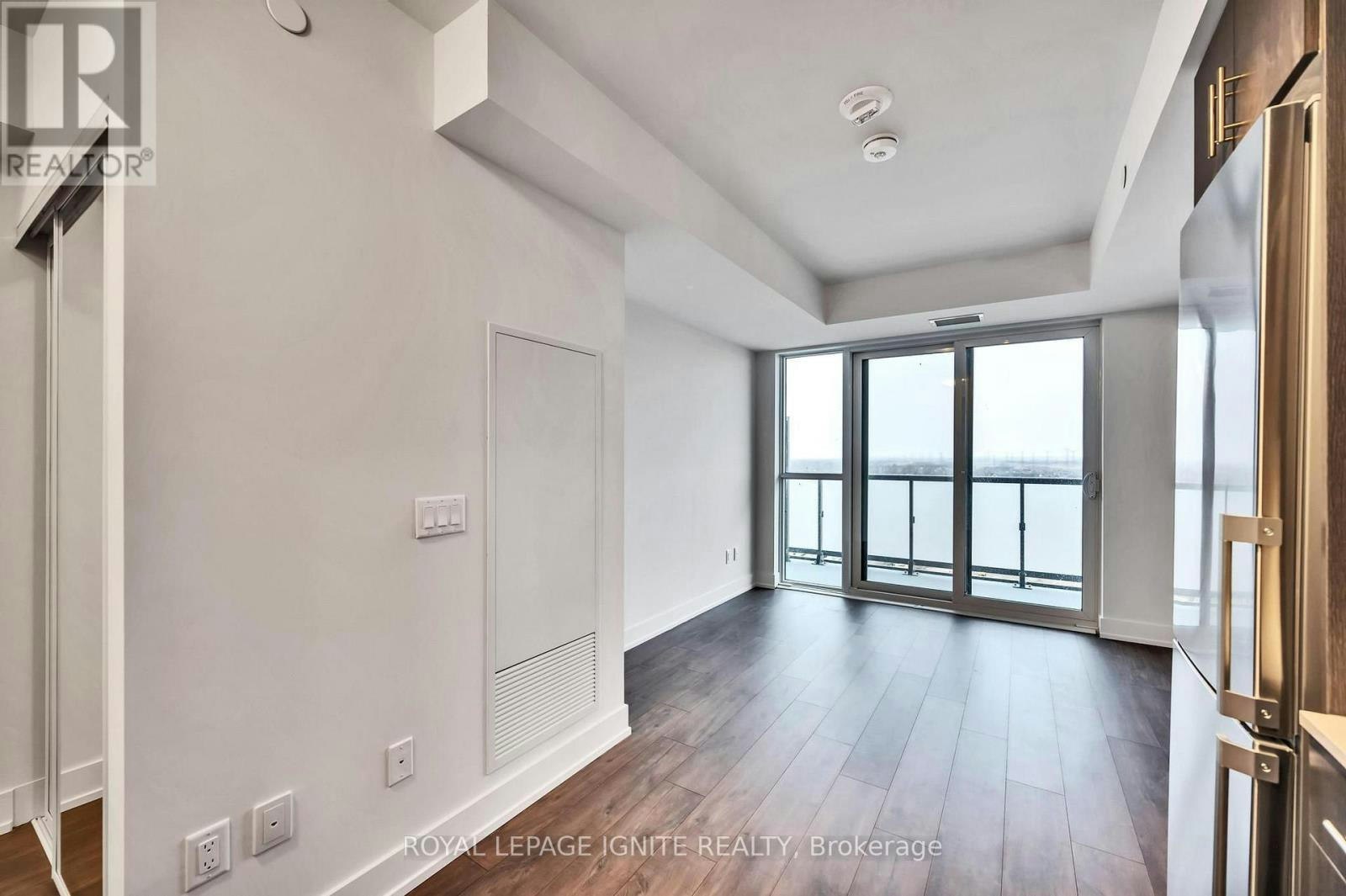905-2550 Simcoe Street N, Oshawa, ON, L1L 0R5 - 5