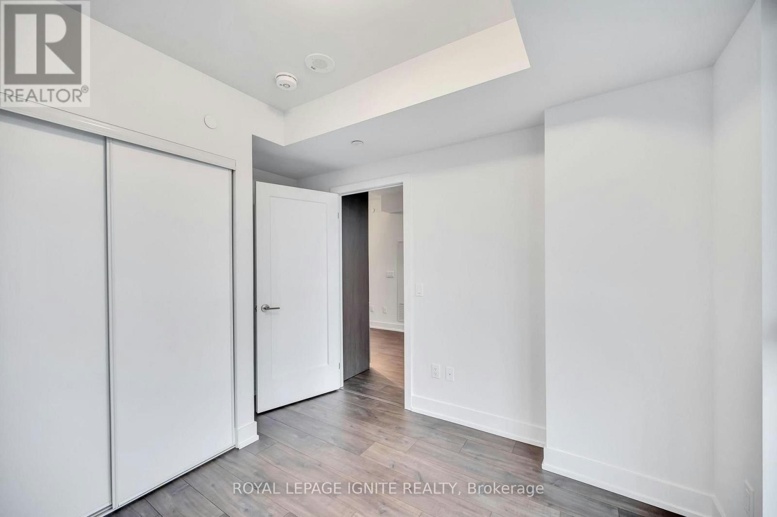 905-2550 Simcoe Street N, Oshawa, ON, L1L 0R5 - 16
