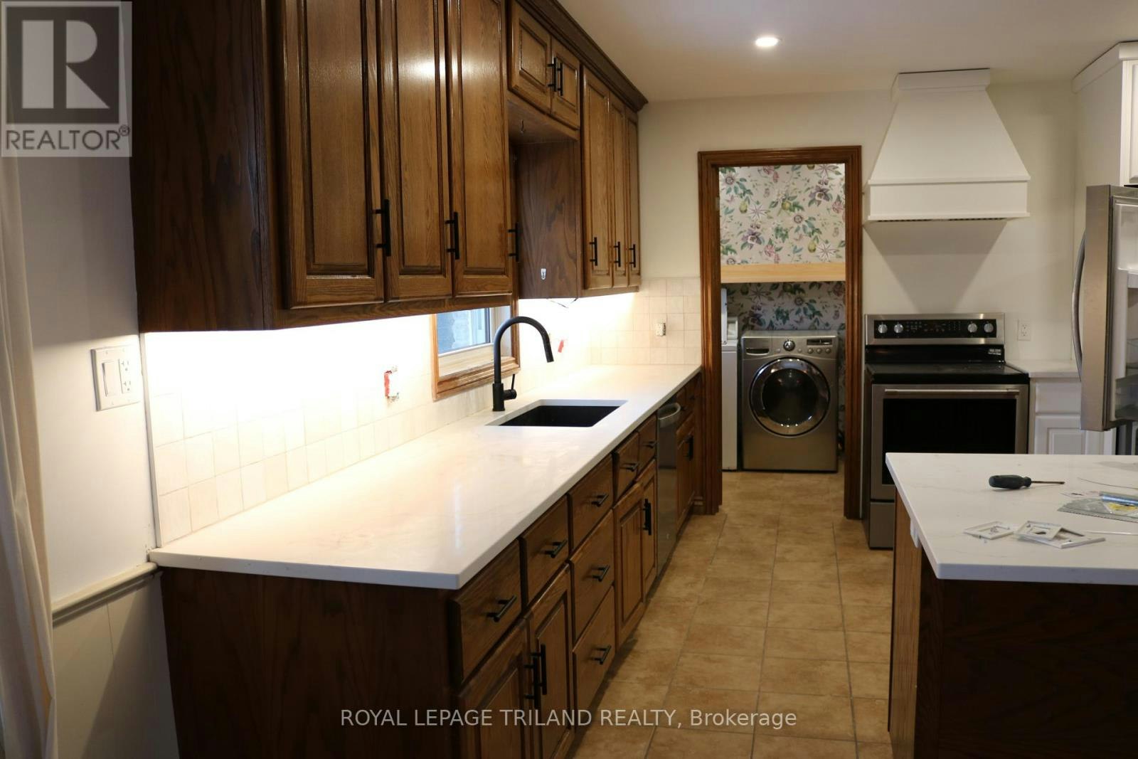 10660 Springerhill Road, Bayham, ON, N5H 2R3 - 9