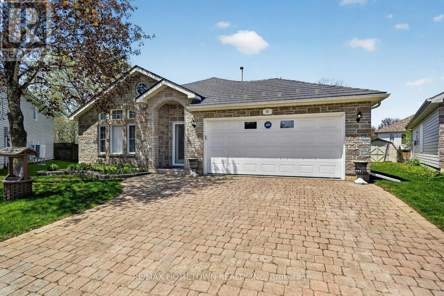 24 Regency Place, Brockville, ON, K6V 7M5