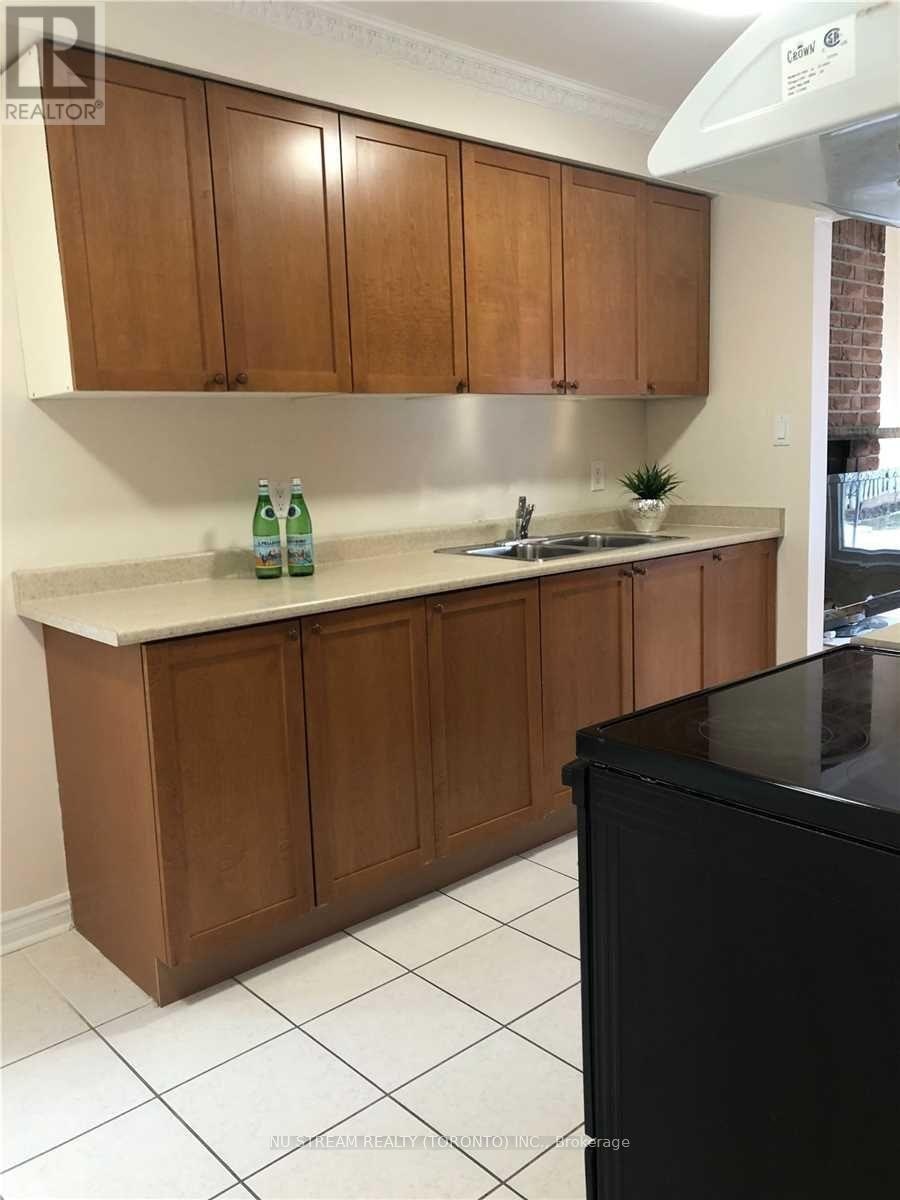 154 Markville Road, Markham, ON, L3R 4V6 - 2