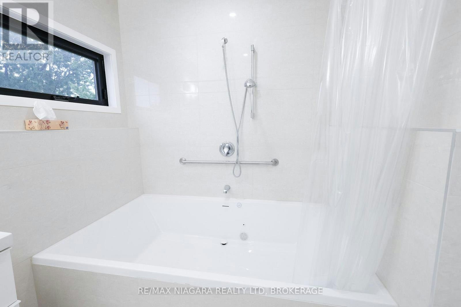 72 First Street, Welland, ON, L3B 4R9 - 25