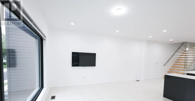72 First Street, Welland, ON, L3B 4R9 - 12