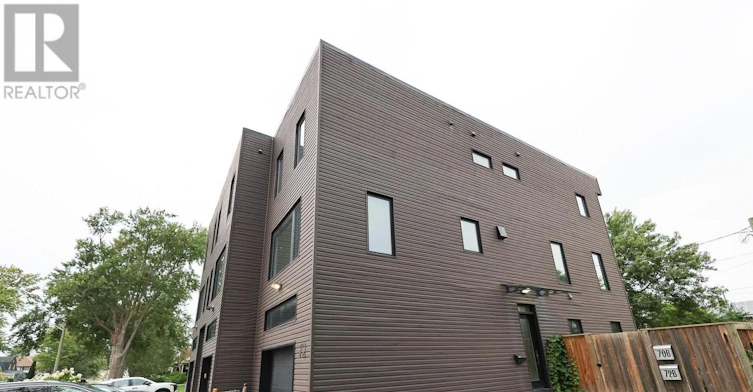 72 First Street, Welland, ON, L3B 4R9
