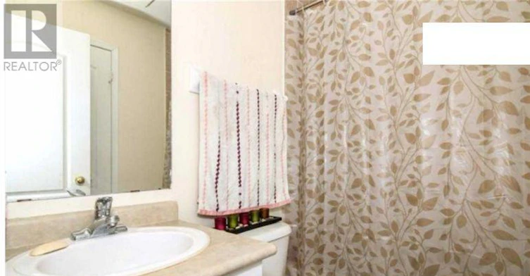 UPPER-24 Larkspur Road, Brampton, ON, L6R 2T6 - 10