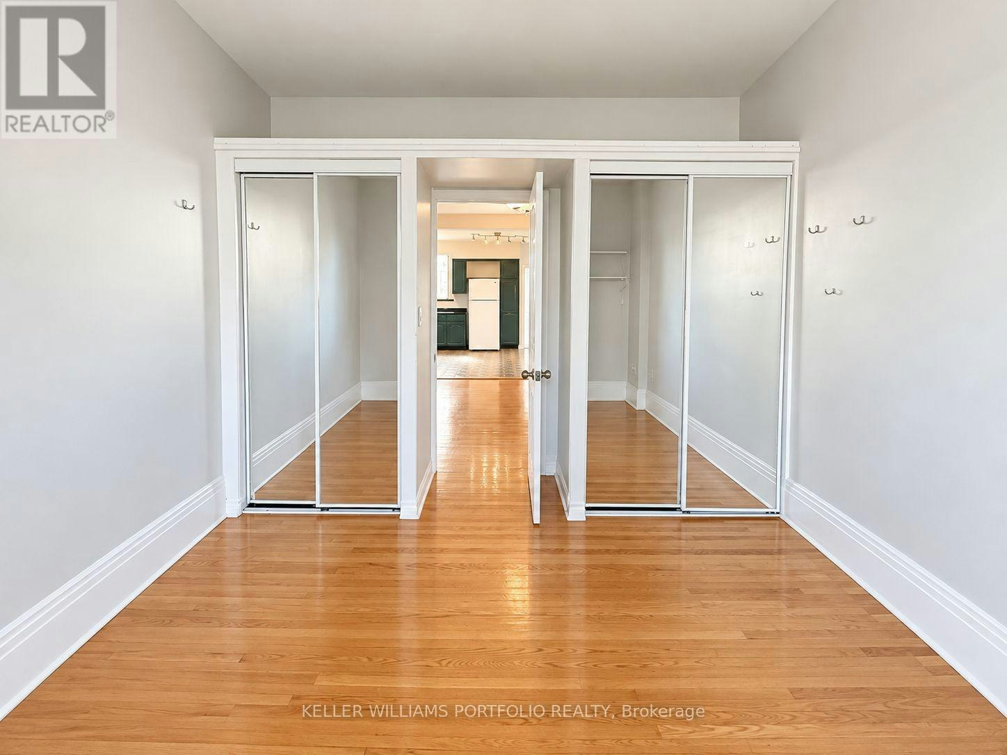 MAIN FL-184 Franklin Avenue, Toronto, ON, M6P 3Y8 - 4
