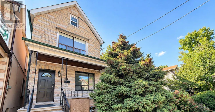 MAIN FL-184 Franklin Avenue, Toronto, ON, M6P 3Y8