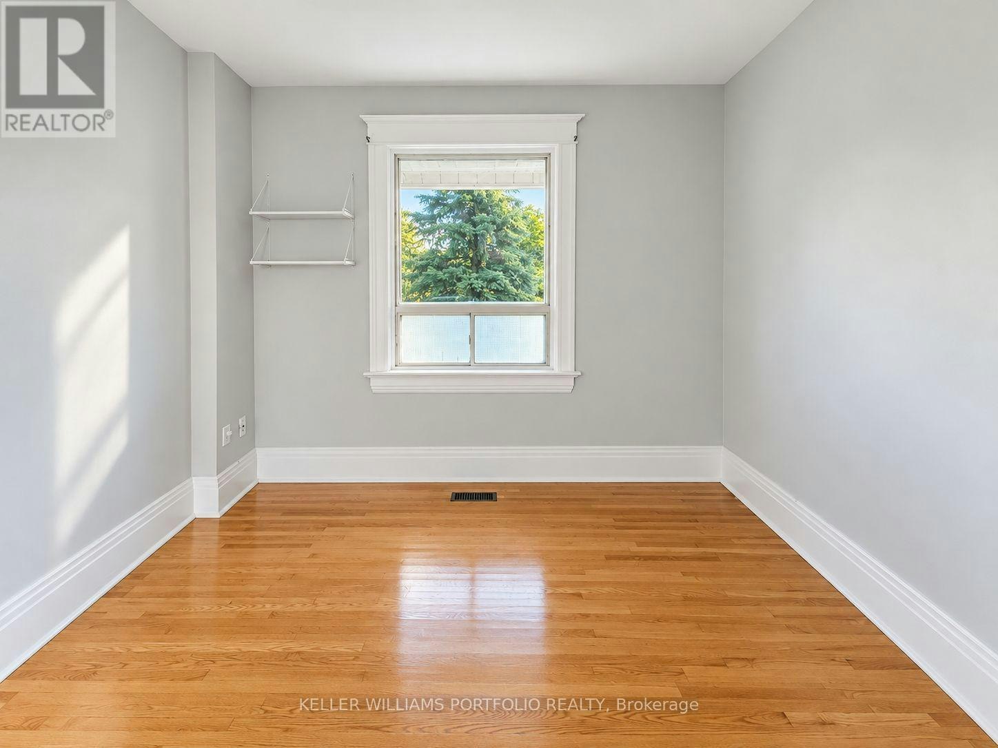 MAIN FL-184 Franklin Avenue, Toronto, ON, M6P 3Y8 - 5