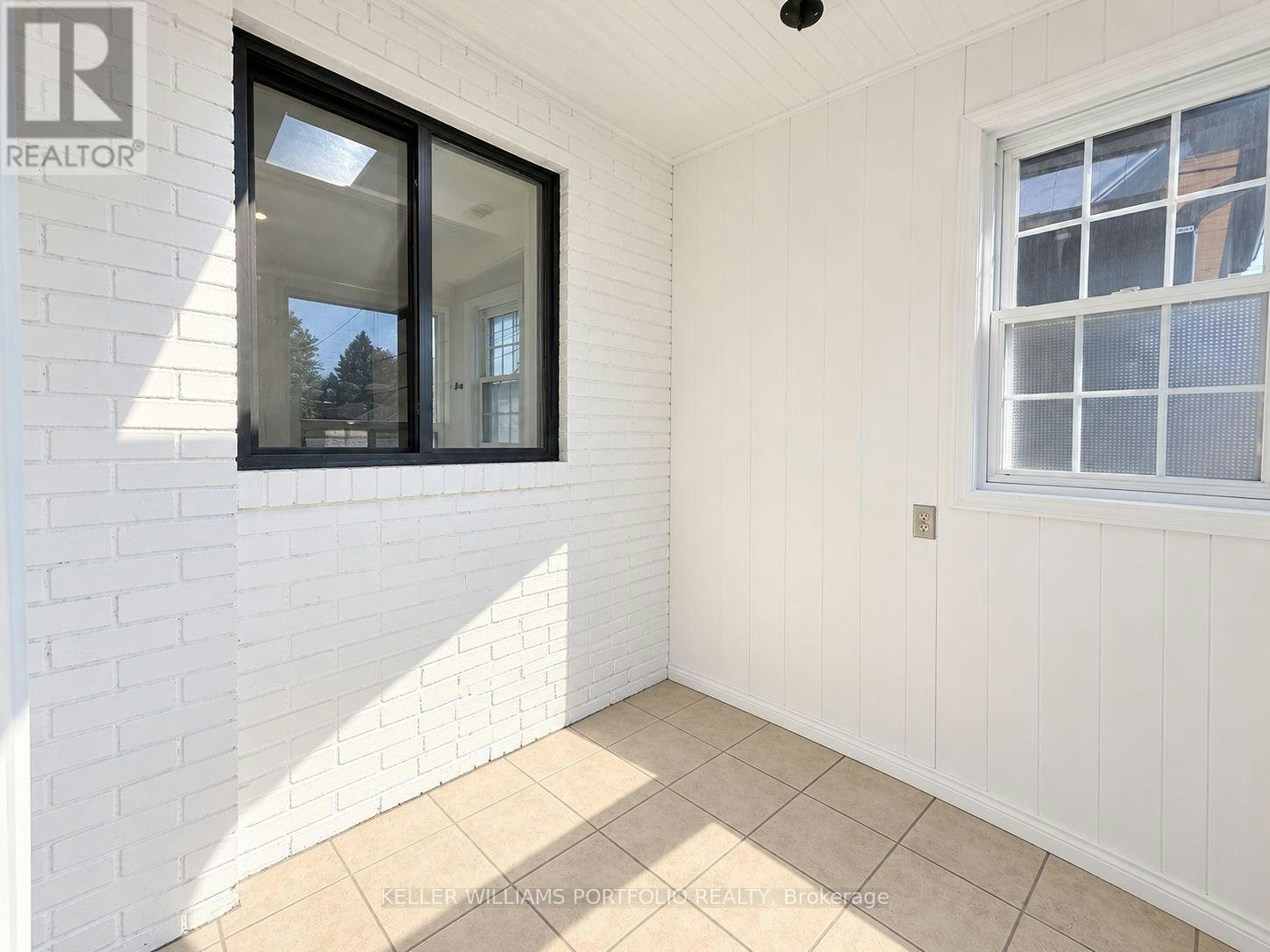 MAIN FL-184 Franklin Avenue, Toronto, ON, M6P 3Y8 - 8