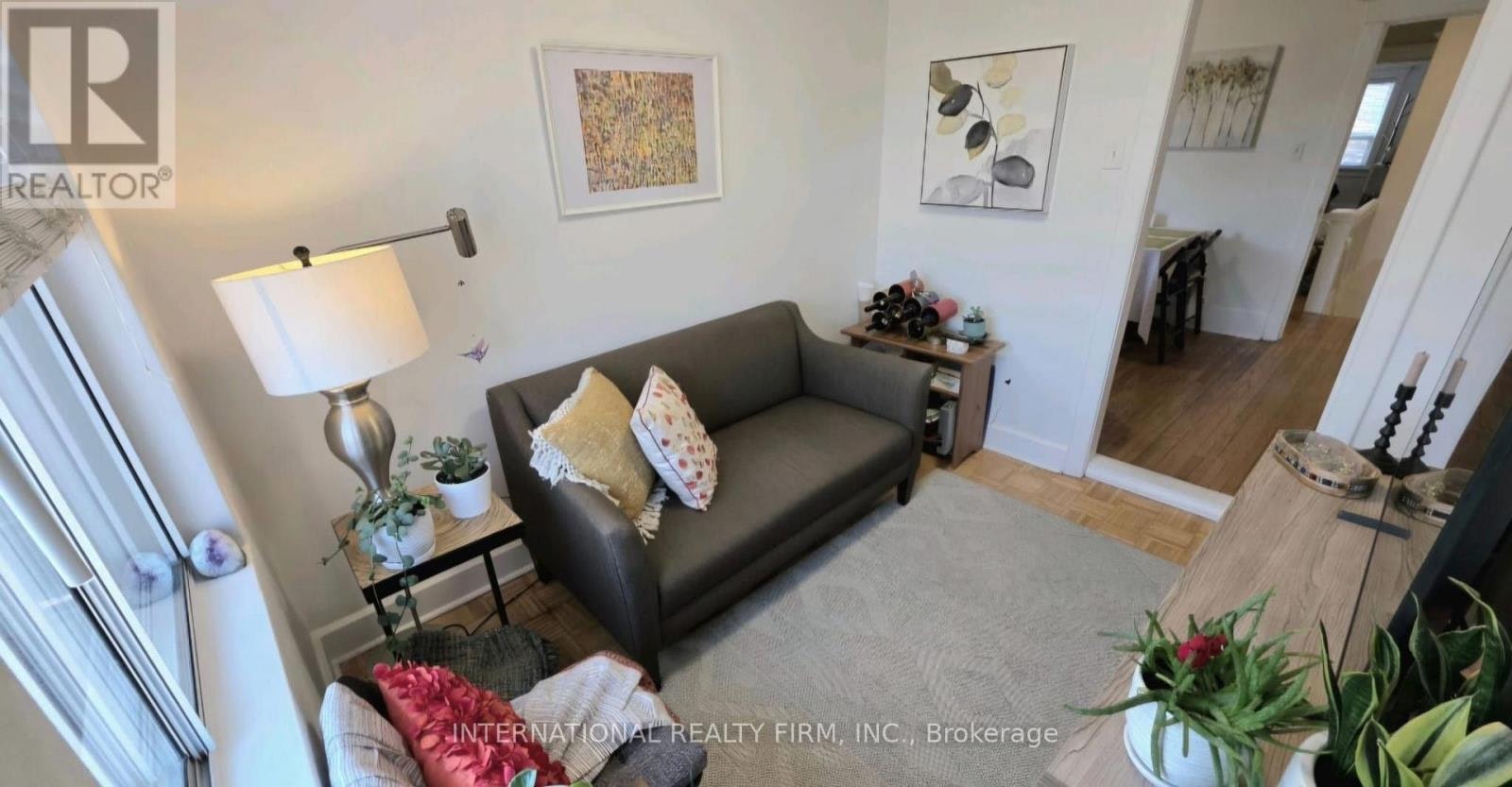 2-75 Auburn Avenue, Toronto, ON, M6H 2L8 - 2