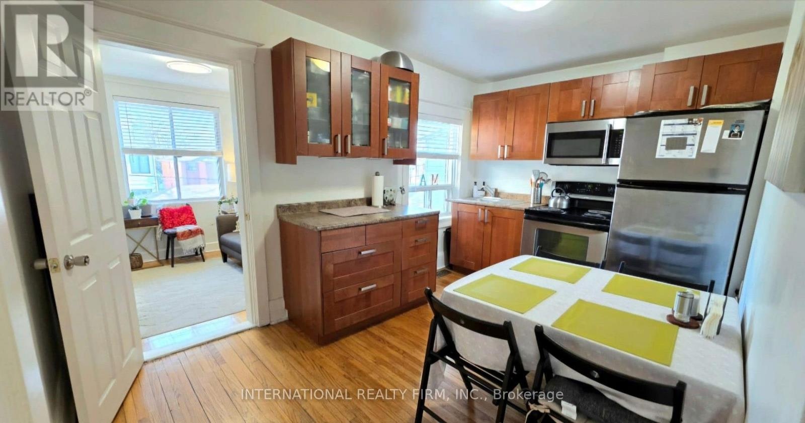 2-75 Auburn Avenue, Toronto, ON, M6H 2L8 - 5
