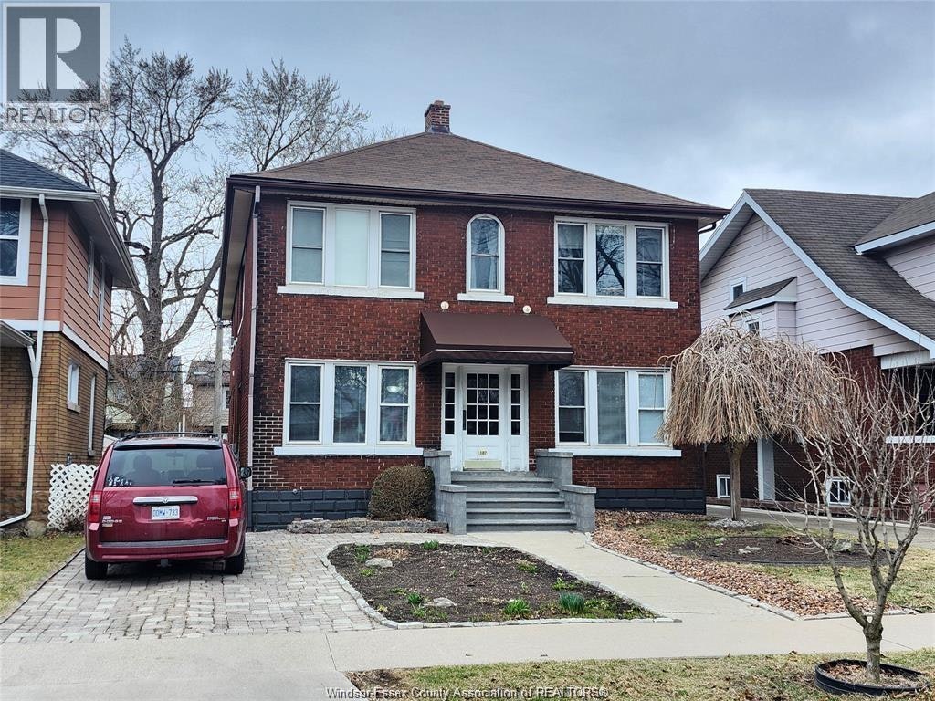 2-387 Partington, Windsor, ON, N9B 2N4