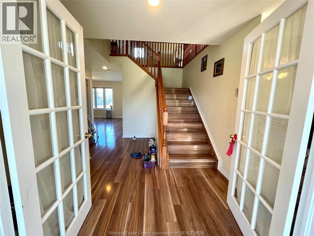 729 Donjon Court, Windsor, ON, N9G 2W3 - 10
