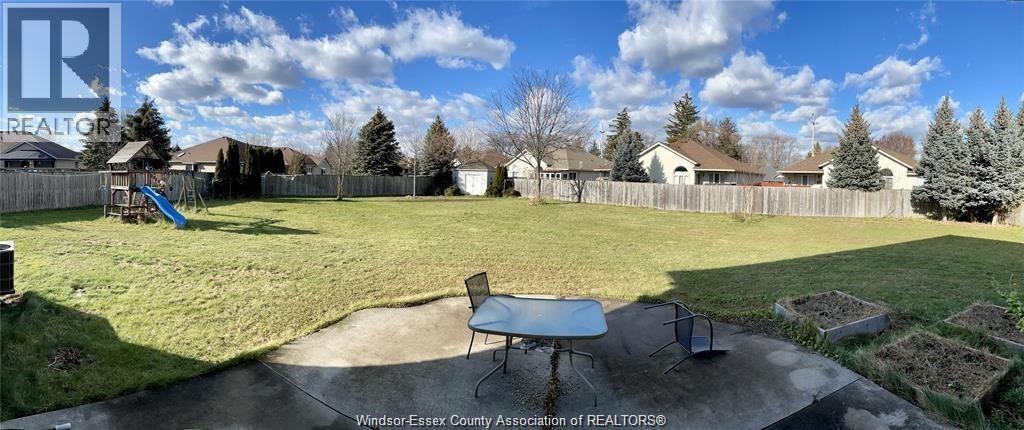 729 Donjon Court, Windsor, ON, N9G 2W3 - 24