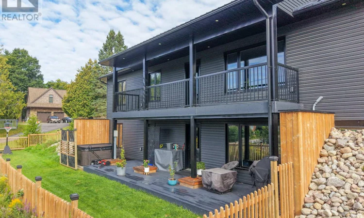 39 Tupper Drive
