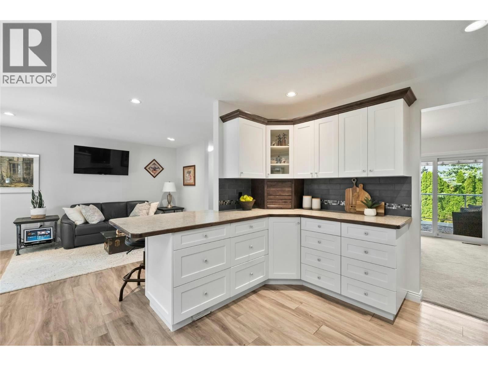710 SE 17 Street, Salmon Arm, BC, V1E 1W2 - 30