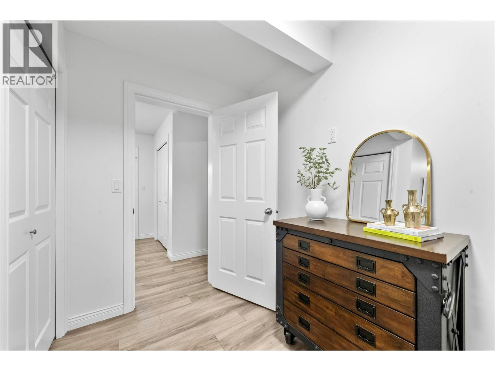710 SE 17 Street, Salmon Arm, BC, V1E 1W2 - 53