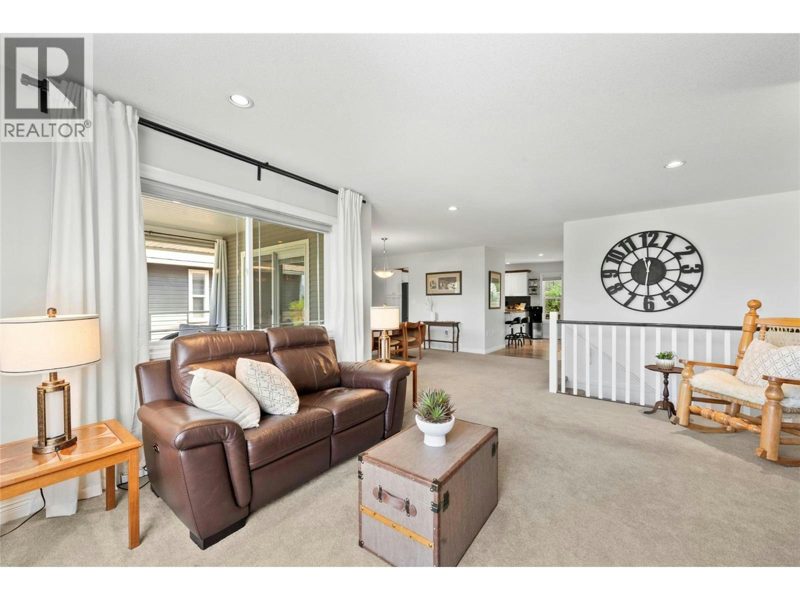 710 SE 17 Street, Salmon Arm, BC, V1E 1W2 - 6