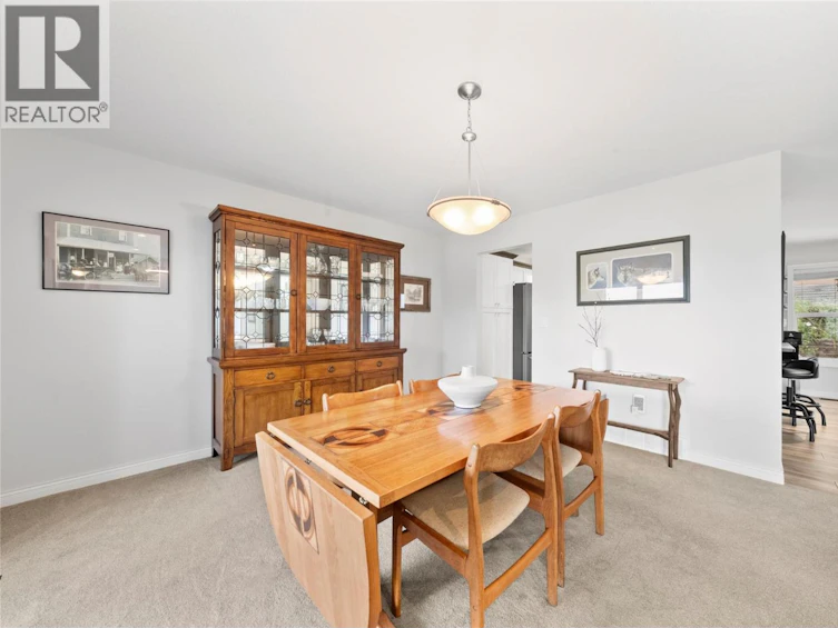 710 SE 17 Street, Salmon Arm, BC, V1E 1W2 - 9