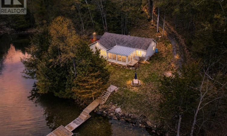 9 Sparrow Lane