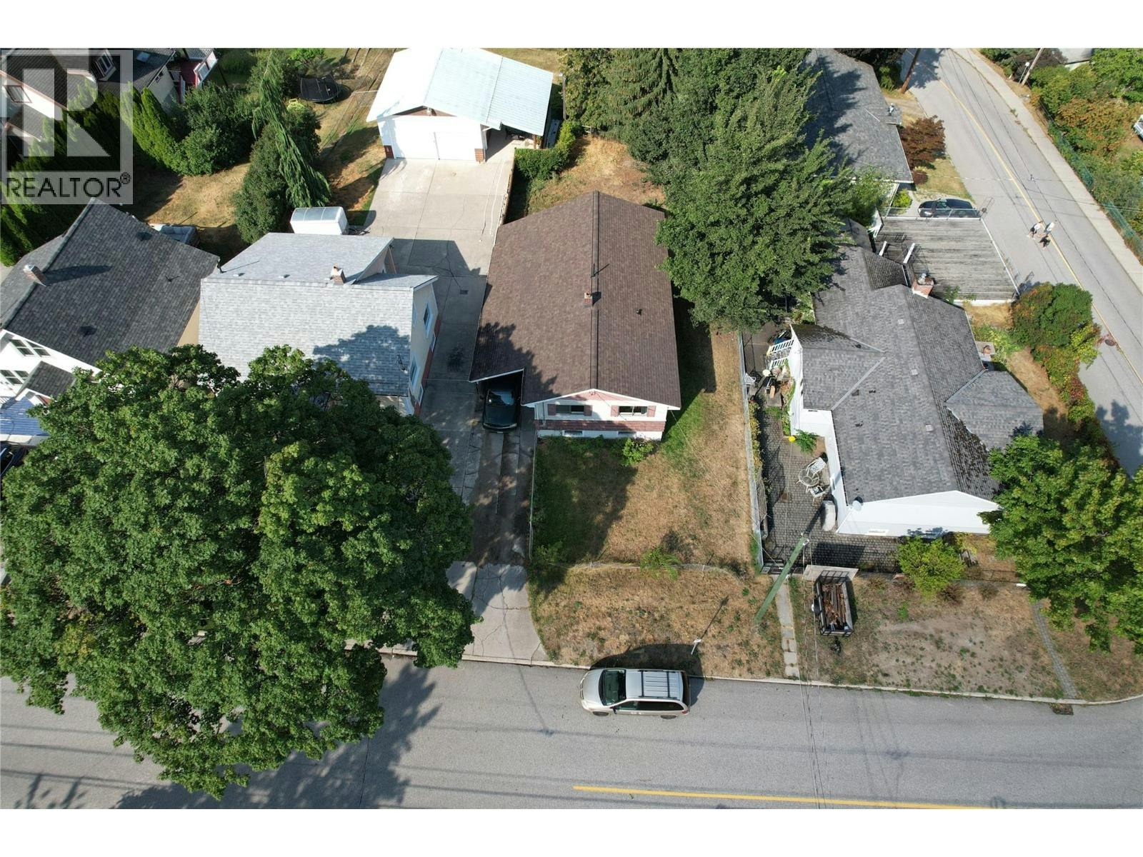 1104 Mcquarrie Avenue, Nelson, BC, V1L 1B2 - 15