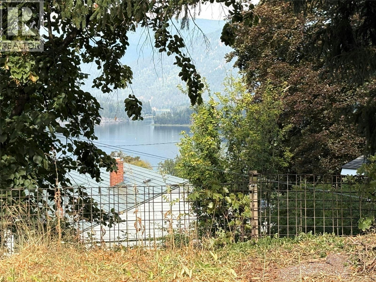 1104 Mcquarrie Avenue, Nelson, BC, V1L 1B2 - 19