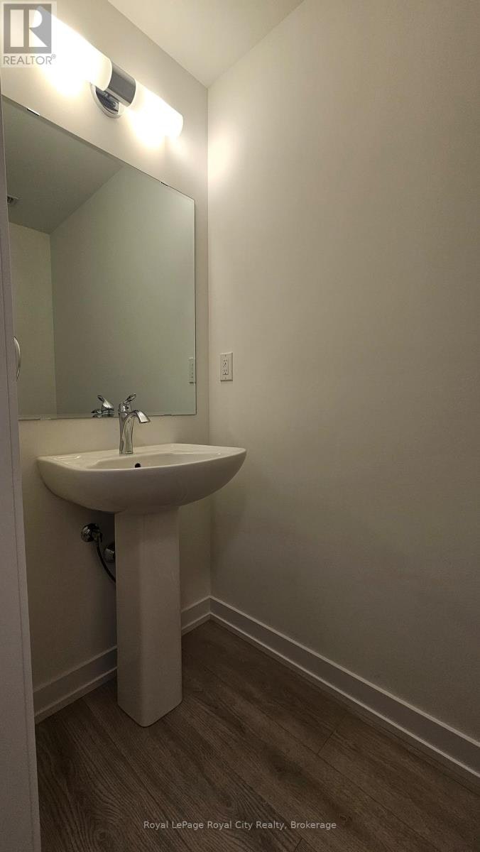 70-42 Lowes Road W, Guelph, ON, N1G 0H6 - 5