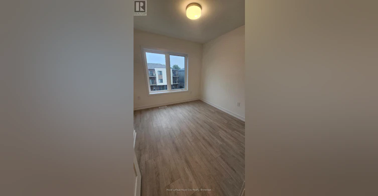 70-42 Lowes Road W, Guelph, ON, N1G 0H6 - 17