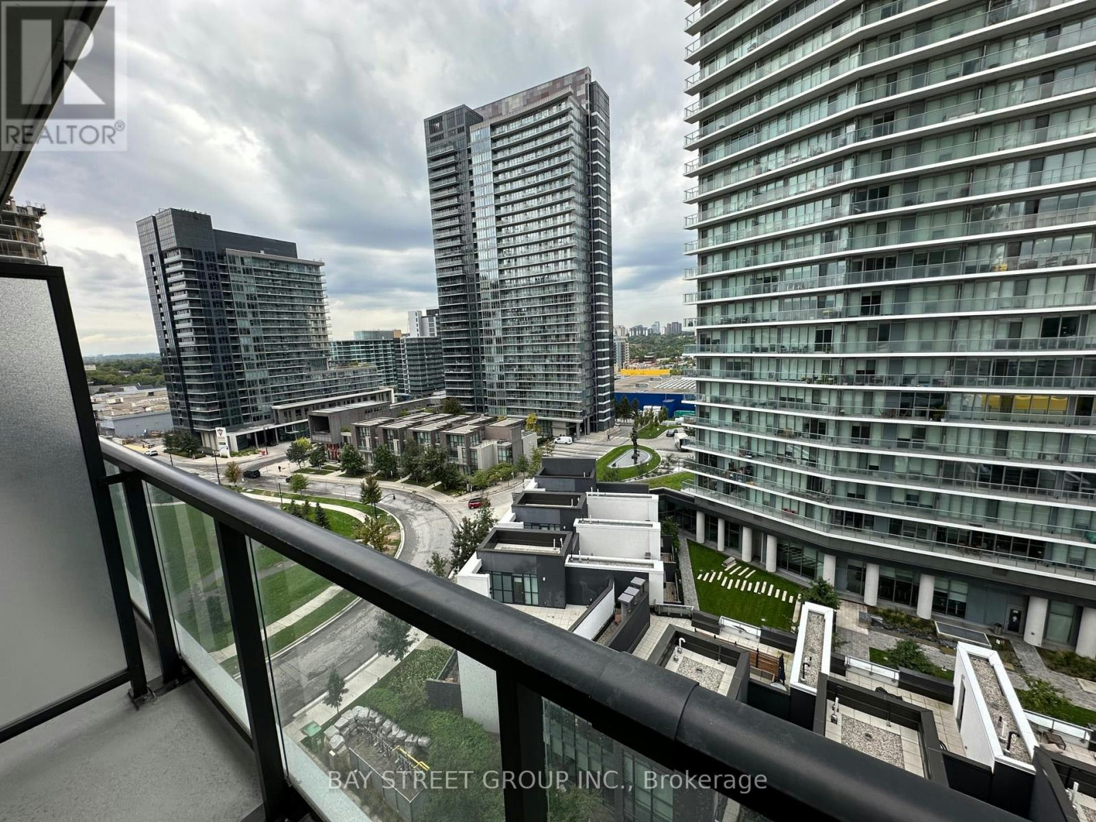 1001-95 Mcmahon Drive, Toronto, ON, M2K 0H2 - 14