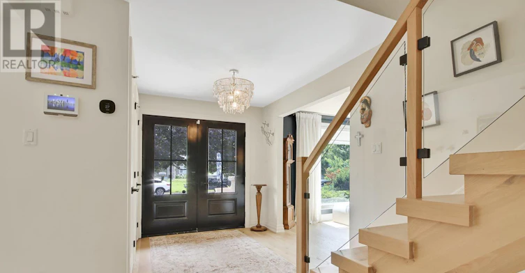 895 Dresden Crescent, Ottawa, ON, K2B 5H8 - 8