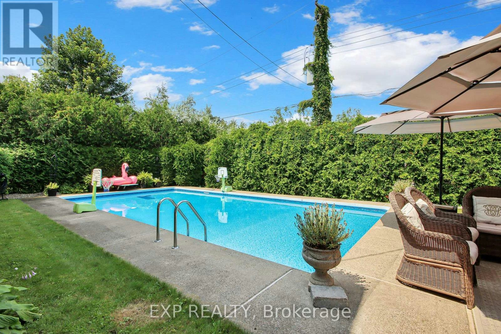 895 Dresden Crescent, Ottawa, ON, K2B 5H8 - 39