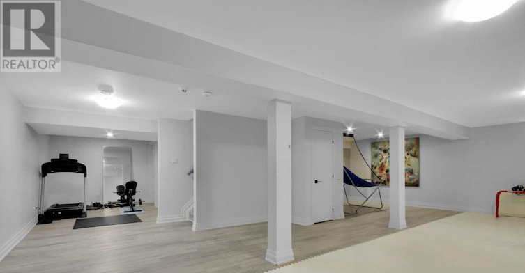 895 Dresden Crescent, Ottawa, ON, K2B 5H8 - 35