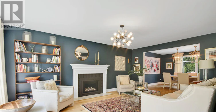 895 Dresden Crescent, Ottawa, ON, K2B 5H8 - 10