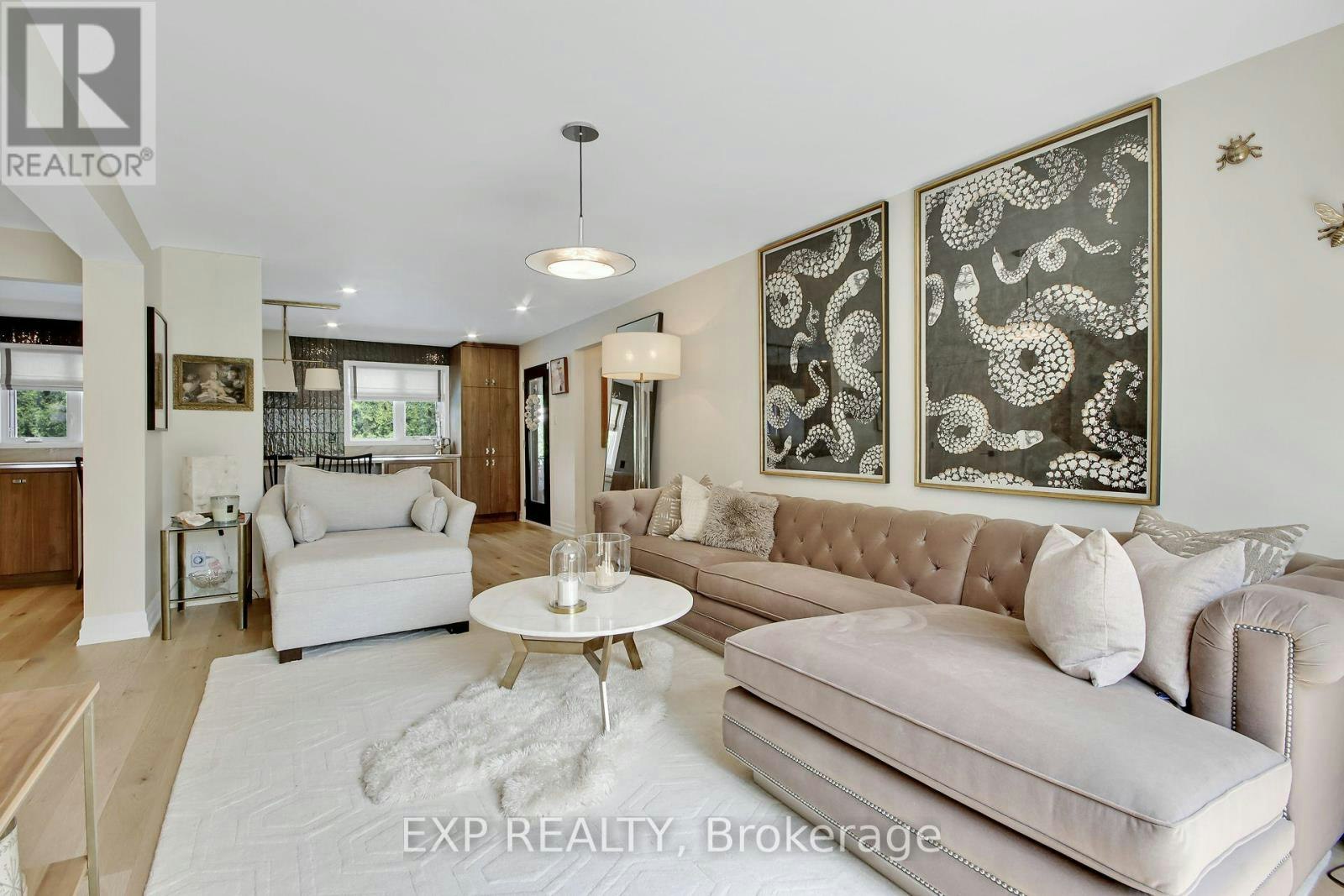 895 Dresden Crescent, Ottawa, ON, K2B 5H8 - 9
