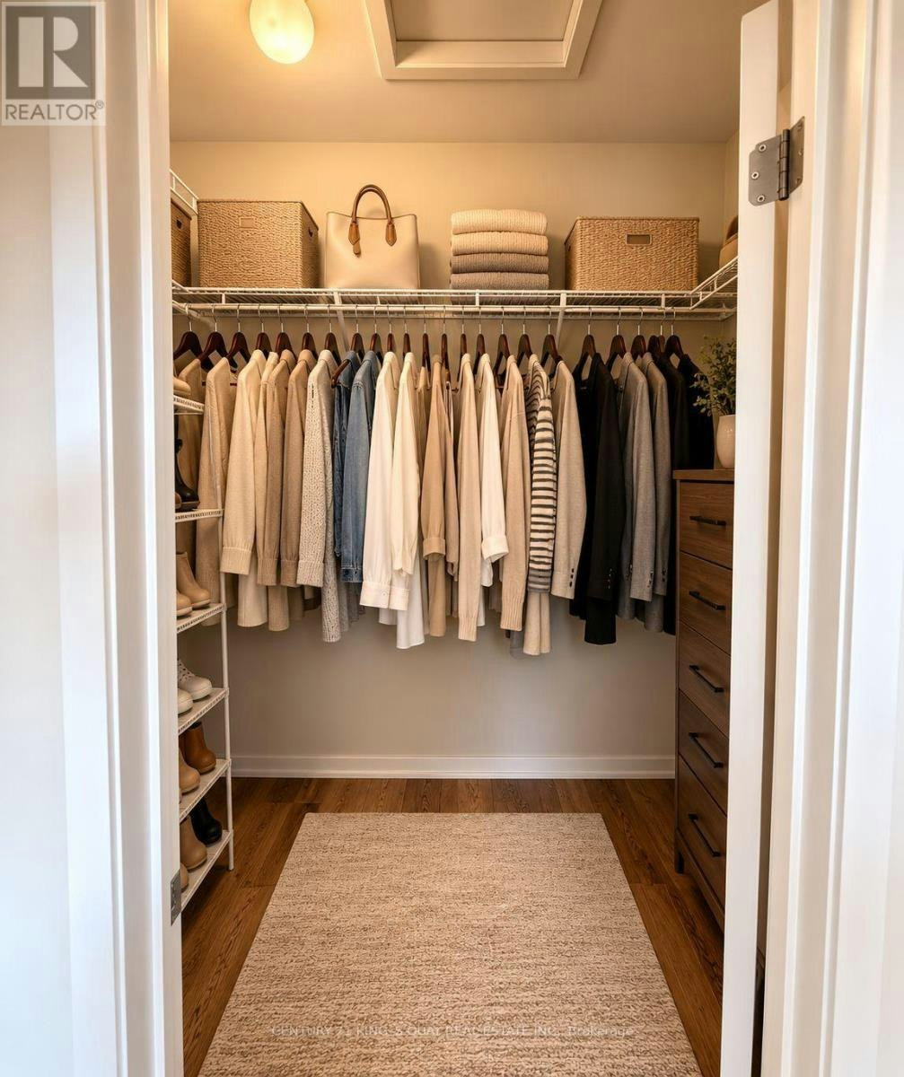 53 Helmkay Avenue, Richmond Hill, ON, M4G 1J7 - 7